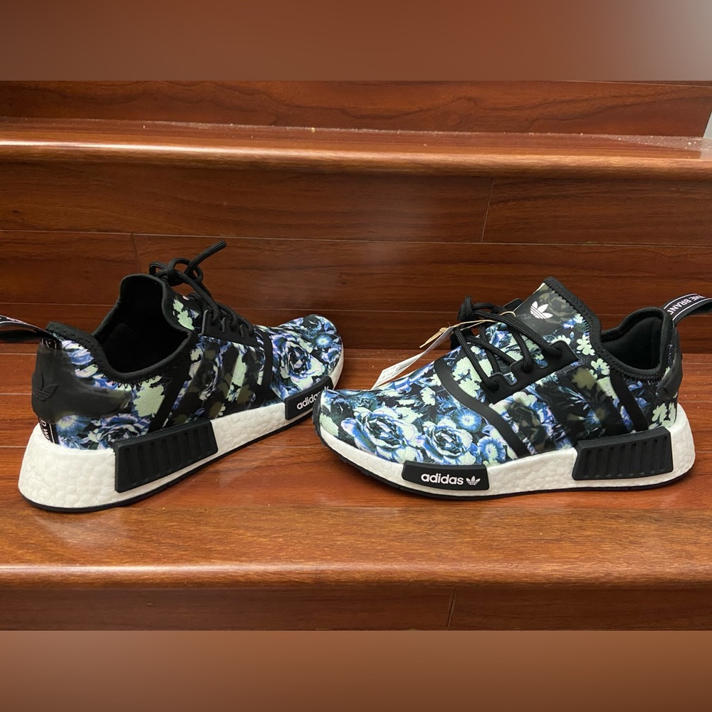 ADIDAS NMD Floral US7